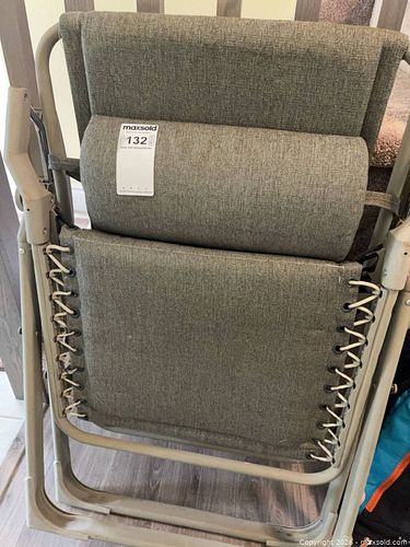 Patio Lounger, Cushions and Insect Screen  (1 of 11)
