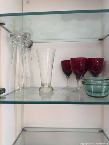 Glassware (1 of 5)