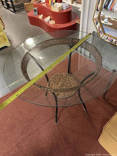 Circular crystal table (1 of 3)