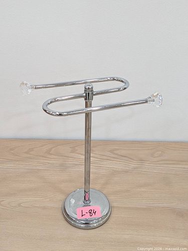 Necklace / Jewelry Holder / Display (1 of 4)