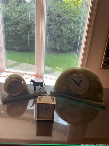 Lot of 3 Onyx & Brass Mantel Clock with Horse Figurine, Quartz (1 of 14)