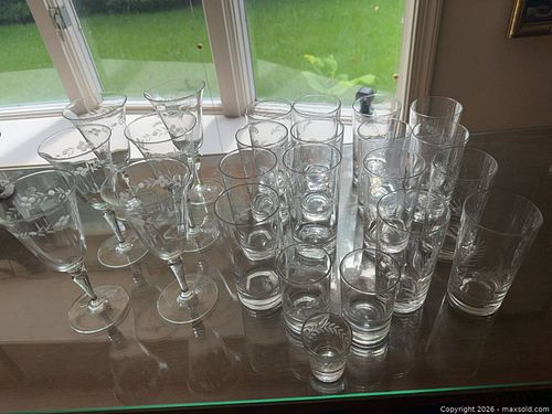 Mixed Clear Etched Glass Drinkware Set (11–20 pcs) (1 of 14)