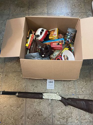 Mixed Lot of Vintage Toys, Marbles, Toy Lever-Action Rifle (1 of 10)