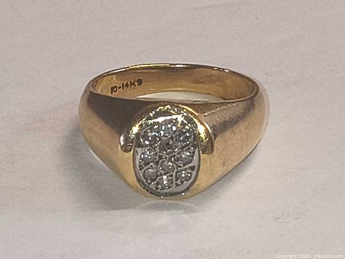 10-14K Cluster Diamond Signet Ring Size 8.25 (1 of 12)
