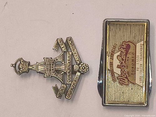 Wood-Lock'n Advertising Pocket Knife & Lapel Pin (1 of 14)