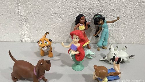 Disney Princess & Animal Companions Mini Figures Lot (1 of 3)