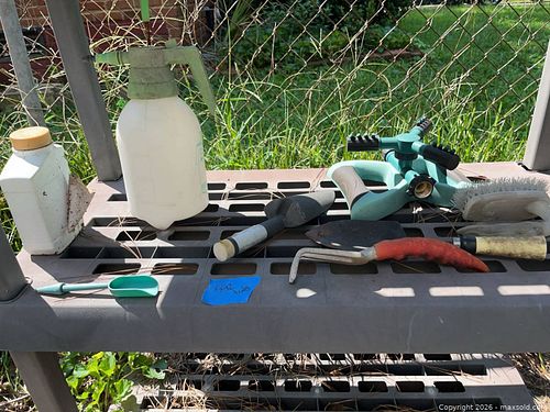 Assorted Garden Hand Tools & Accessories - Lot (1 of 9)