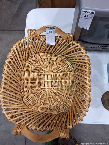 Wicker/Rattan Decorative Basket Set in Natural Light Brown (1 of 3)