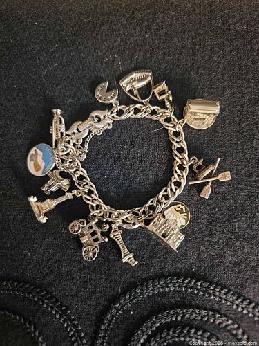 Sterling Silver 7 in Toggle Charm Bracelet, Travel & Landmarks (1 of 5)