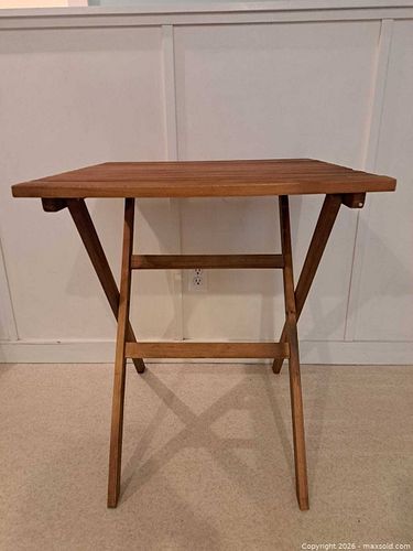 Hardwood Folding Patio / Side Table (1 of 8)