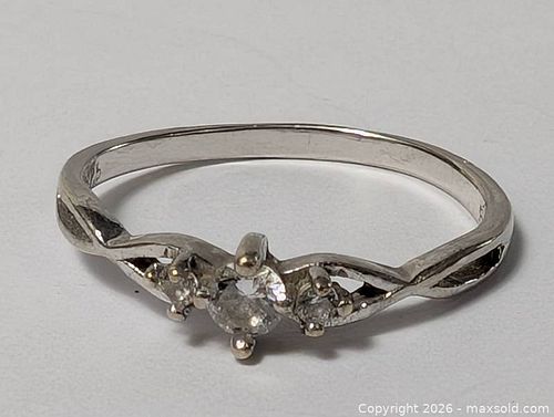 Sterling Silver Diamond Ring Size 7  (1 of 9)