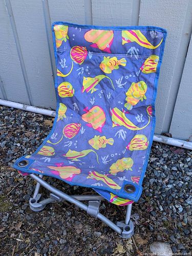 Child Folding Chair with Blue Fish-Print Fabric (1 of 5)