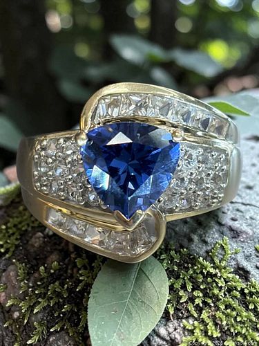 10k Gold Sapphire Cocktail Ring with Appraisal (1 of 5)