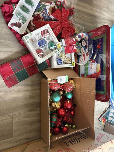 Christmas Ornaments, Bows, Battery String Lights & Holiday Trays (1 of 5)
