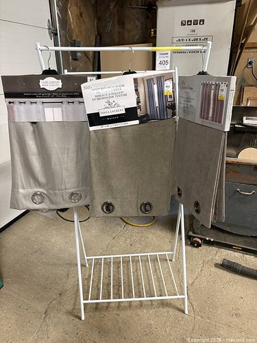 Curtain Panels Microsuede/Faux Suede/Jacquard Taupe/Gray & Clothing rack (1 of 3)