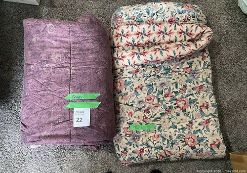 Lot of Comforters/Quilts - Twin & Queen Sizes (1 of 4)