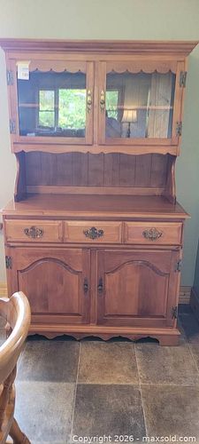Roxton:  Two-Piece Solid Wood Hutch with Leaded Glass Doors (1 of 9)