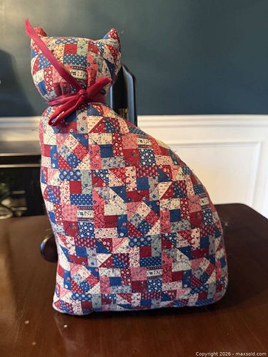 Handmade Quilted Patchwork Decorative Pillow, Cat Shape (1 of 8)