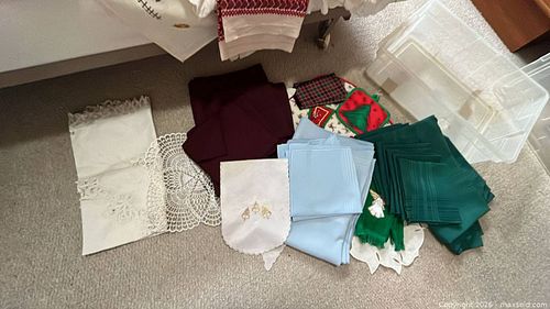 Linens (1 of 11)