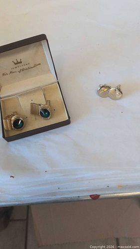 Gold Tone Round Mesh Cufflinks with Clear and Green Stones (1 of 11)