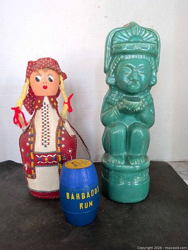 Tiki-Style Barbados Souvenir Figurine & Doll Collection (1 of 9)