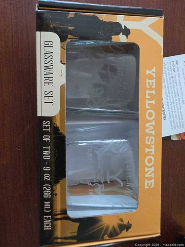 Yellowstone Glassware Set of 2, 9 oz Logo Design (1 of 5)