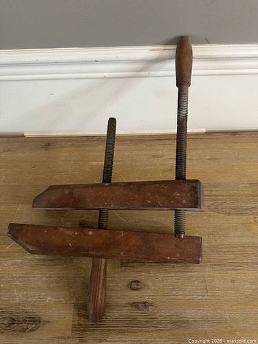 Lot #53 (1 of 5)