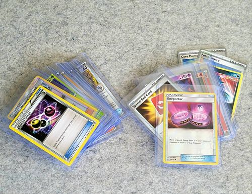 PK3 - Pokemon Cards (1 of 3)