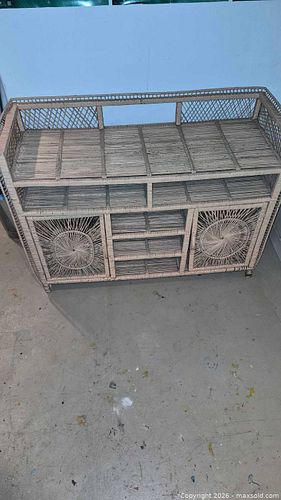 Peach Coloured Wicker Cabinet (1 of 17)