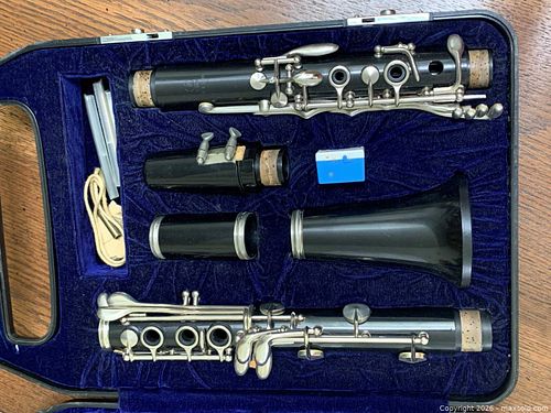 Yamaha clarinet (1 of 6)