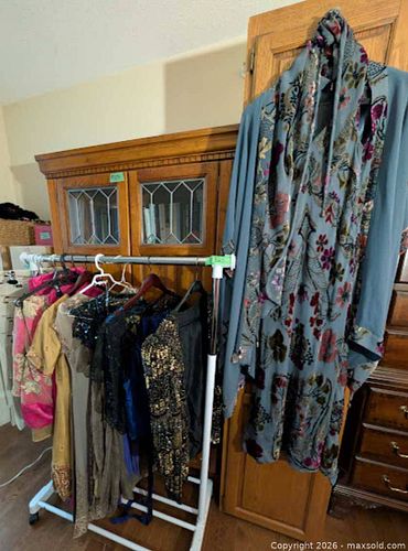 Lot of 7+ Kimonos, Robes & Jackets: Velvet, Chiffon, Beaded (1 of 14)