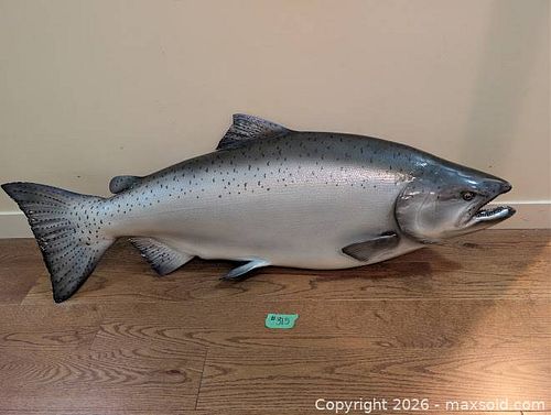 Replica Chinook (King) Salmon Wall Mount 41 inches (1 of 7)