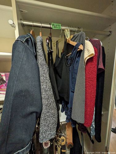 Women's Clothing Lot Small - Medium Jacket Sweater Tank Blouse (1 of 6)