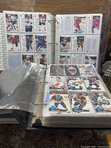 Mixed 1990s Hockey Trading Cards in Binders/Albums  Full (100-500) (1 of 8)
