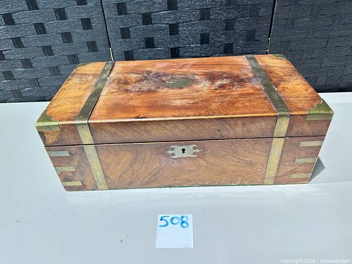 Victorian-Style Mahogany Writing Slope with Brass Accents (1 of 20)
