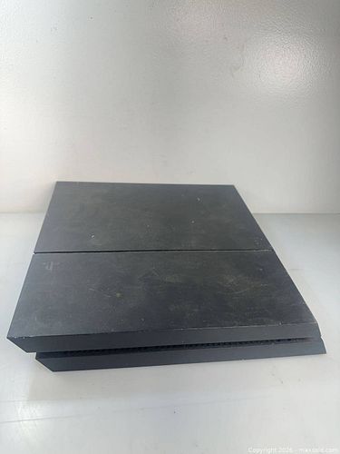Sony PS4 (PlayStation 4) Game Console - Black (1 of 3)