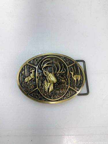 Vintage Brass Deer Hunting Western Belt Buckle with Maker's Mark (1 of 3)