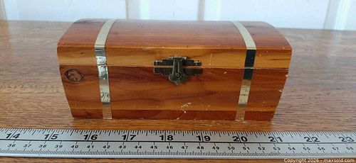 Vintage dome-lid wooden chest box (1 of 5)