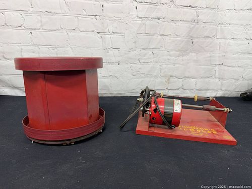 Thumler's Model B Rock Tumbler Polisher, Red (1 of 7)