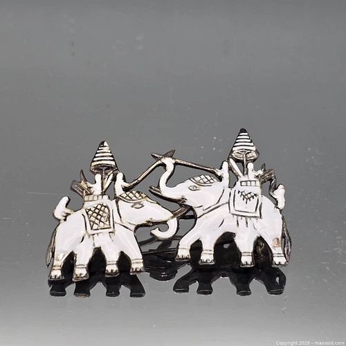 Vintage Sterling Silver Elephant Brooch Pin (1 of 6)