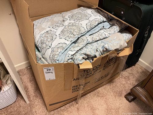 Bedding B (1 of 9)