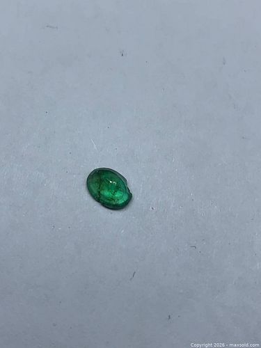 0.62 ct Oval Emerald, 7 x 9 x 3 mm (1 of 3)