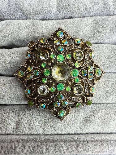 Monet Gold Tone Green Rhinestone Brooch Pin (1 of 5)
