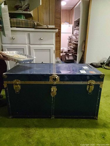 Blue Metal  Steamer Trunk B (1 of 12)