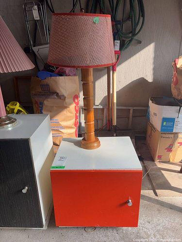 Mid-century Nightstand and Table Lamp B (1 of 7)
