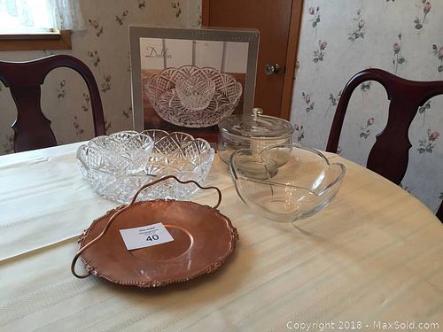 Lot #0040 (1 of 10)