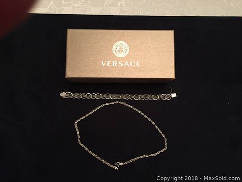Lot #0085 (1 of 8)