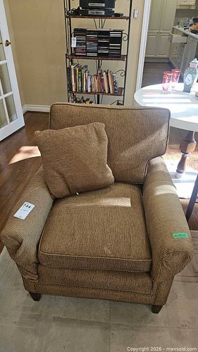 Lot #744 (1 of 14)