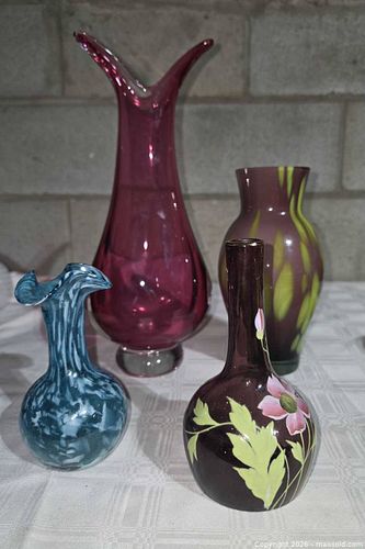 Vases (1 of 9)