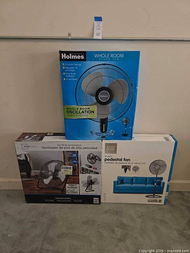 16-inch Oscillating Stand & Box Fans - Holmes, Mainstays, Easy Home (1 of 11)